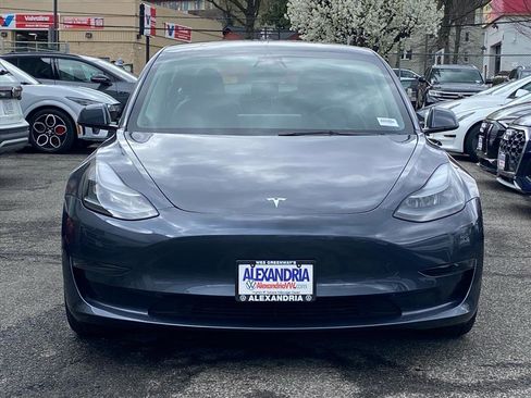 Used 2023 Tesla Model 3 Standard Range image 6