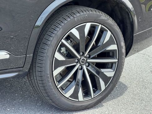 Certified 2025 Volvo XC90 T8 Ultra w/ Protection Package Premier image 10