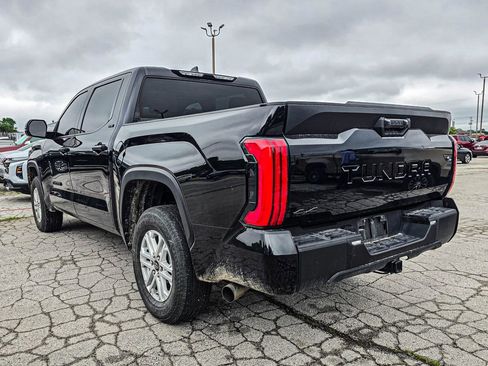 Used 2025 Toyota Tundra SR5 AWD/4WD image 4