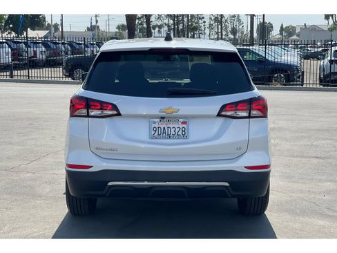 Used 2022 Chevrolet Equinox LT FWD image 4