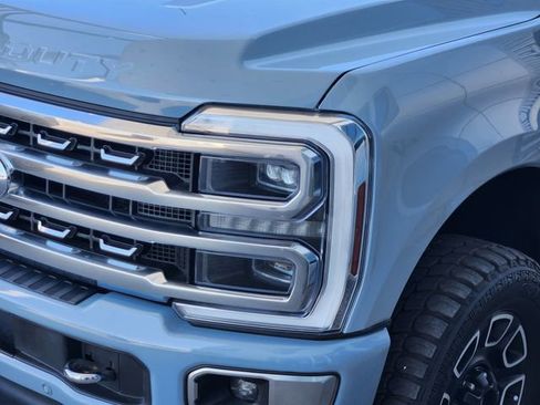 Used 2024 Ford F250 Platinum image 6