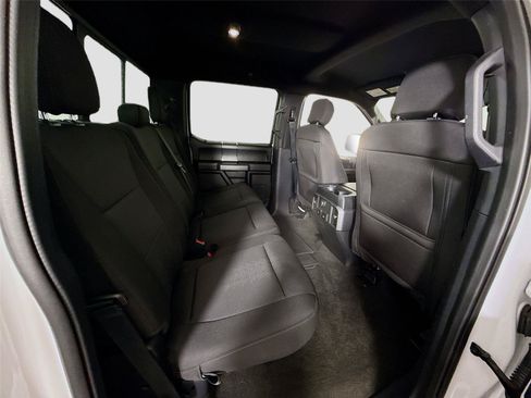 Used 2020 Ford F150 XLT w/ Equipment Group 302A Luxury AWD/4WD image 19