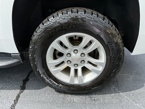 Used 2020 Chevrolet Tahoe LT AWD/4WD image 25