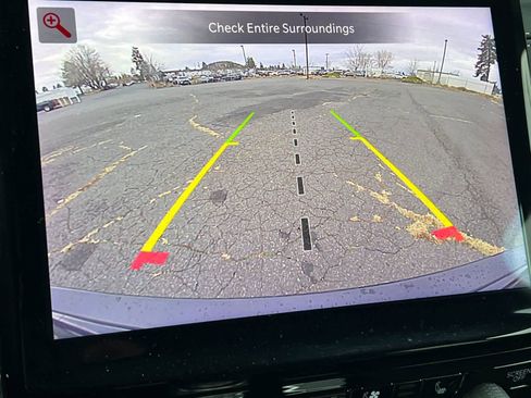 Used 2023 Jeep Grand Cherokee Overland w/ Luxury Tech Group IV image 19