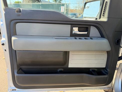 Used 2013 Ford F150 XLT image 8
