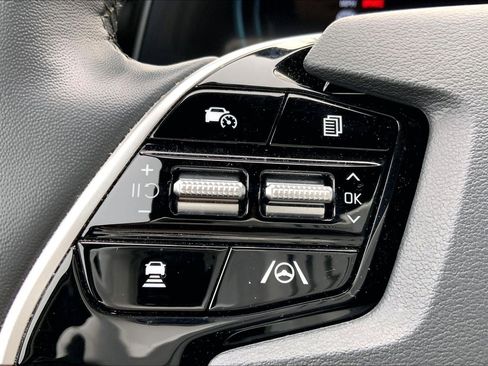 Used 2023 Kia Niro SX image 20