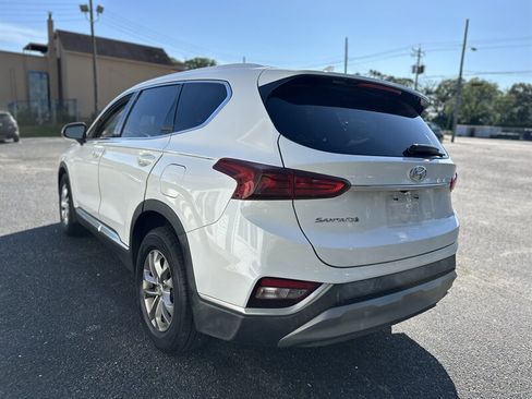 Used 2019 Hyundai Santa Fe SEL FWD image 6