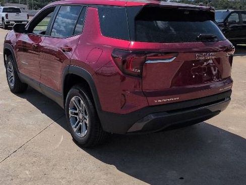 New 2026 GMC Terrain Elevation w/ Technology Package II FWD image 5