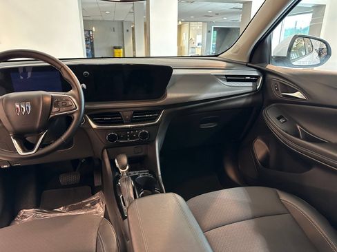Used 2026 Buick Encore GX Preferred AWD/4WD image 34