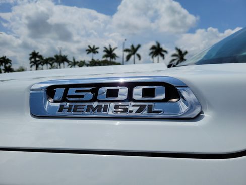 Used 2022 RAM 1500 Laramie AWD/4WD image 31
