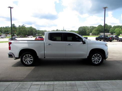 Used 2021 Chevrolet Silverado 1500 LTZ w/ Safety Package II image 4