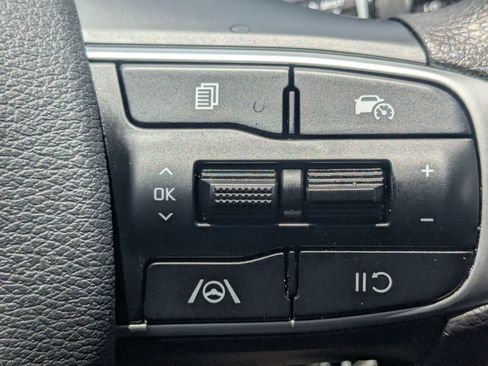 Certified 2023 Kia Sportage LX AWD/4WD image 32