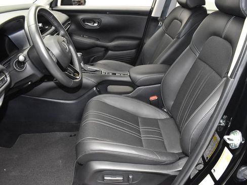 Used 2024 Honda HR-V EX-L image 12