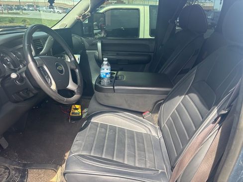 Used 2009 Chevrolet Silverado 1500 LT w/ Power Pack Plus image 6