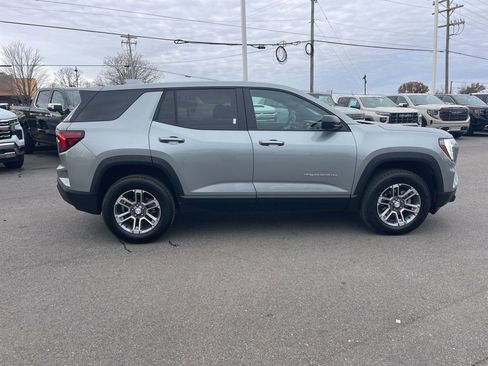 Used 2025 GMC Terrain Elevation image 6