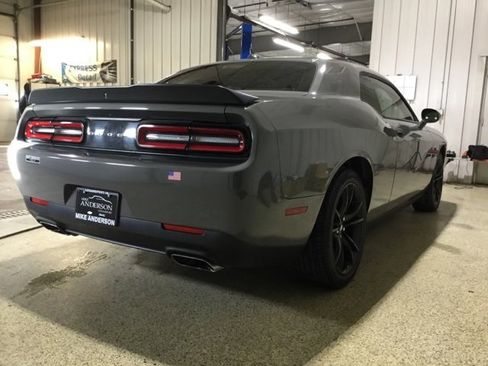 Used 2018 Dodge Challenger R/T w/ Blacktop Package image 4