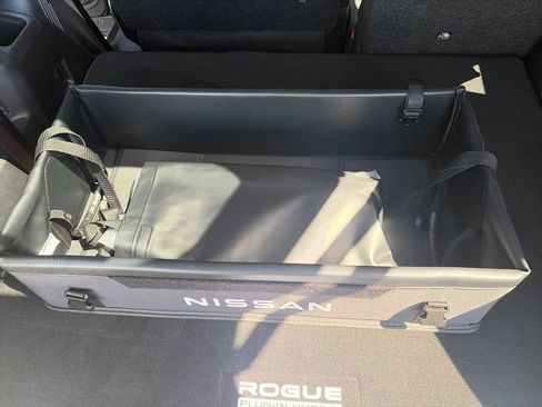 New 2026 Nissan Rogue SL AWD/4WD image 33