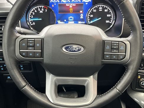 Used 2022 Ford F150 XLT w/ Equipment Group 302A High image 17