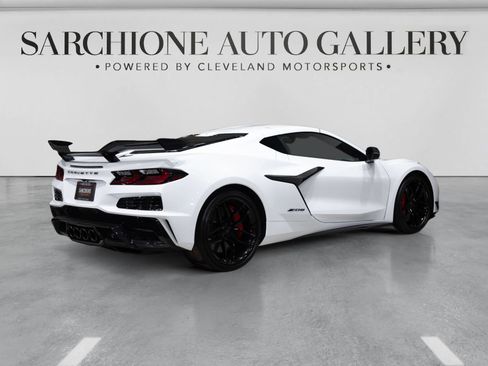 Used 2026 Chevrolet Corvette Z06 w/ Z07 Performance Package RWD image 2