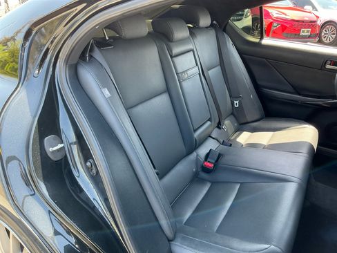 Used 2022 Lexus IS 300 w/ Premium Package RWD image 20