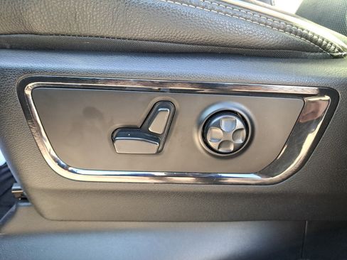 Used 2022 RAM 1500 Limited w/ Body Color Bumper Group image 22