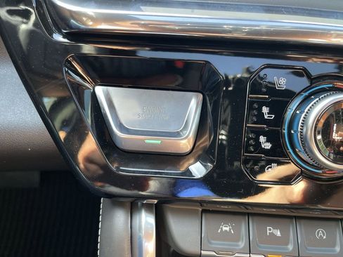 New 2026 GMC Sierra 1500 Denali Ultimate AWD/4WD image 17