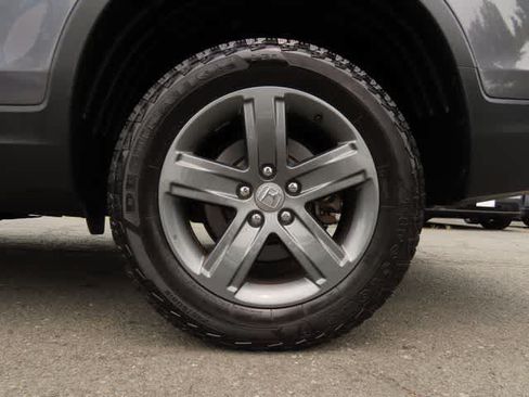 Certified 2023 Honda Ridgeline RTL image 9