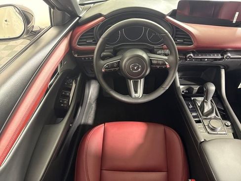 New 2026 MAZDA MAZDA3 Hatchback w/Premium Plus Pkg image 19