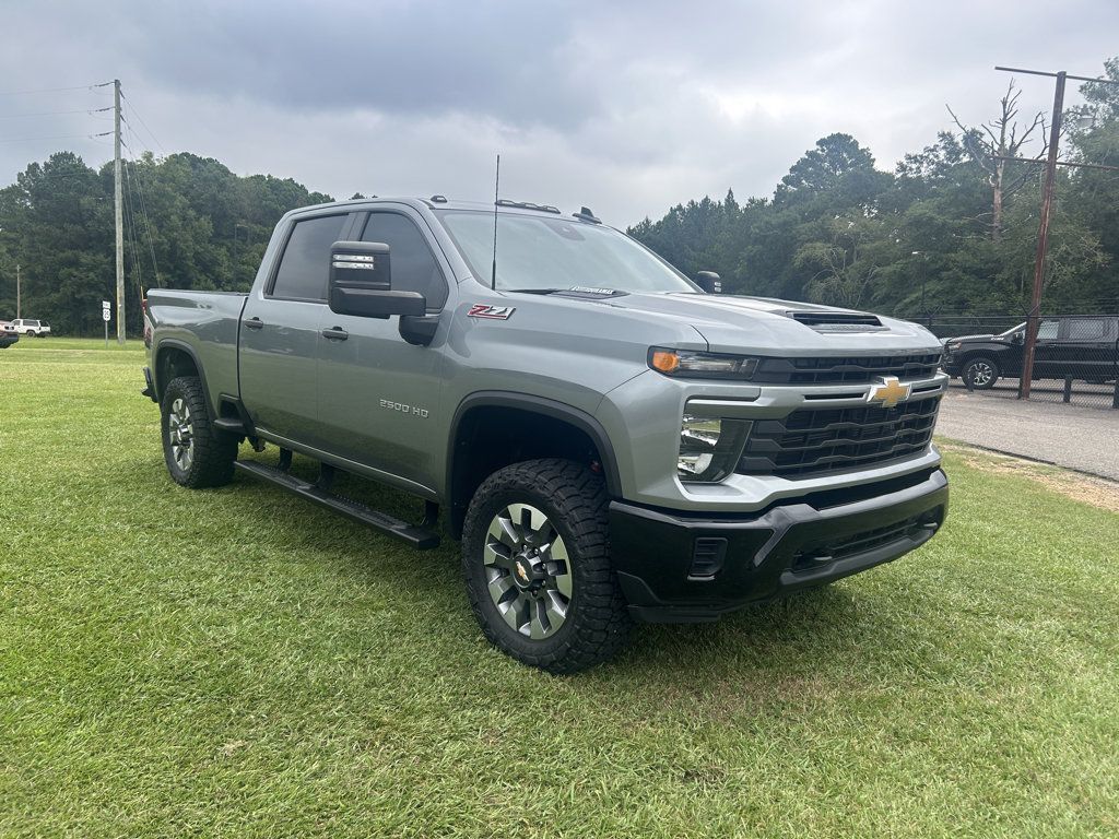 Used 2024 Chevrolet Silverado 2500 Custom w/ Custom Value Package AWD/4WD image 7