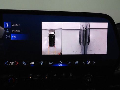 Used 2024 Chevrolet Blazer EV LT image 30