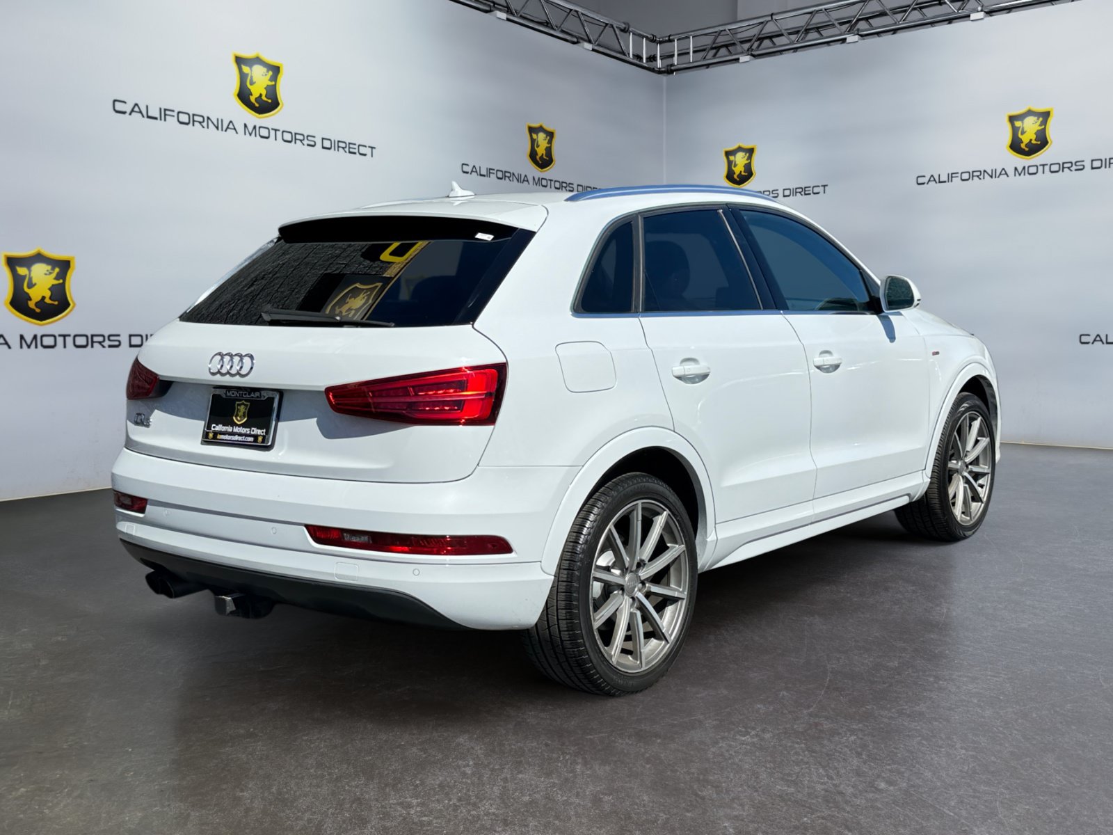 Used 2018 Audi Q3 2.0T Premium Plus FWD image 5
