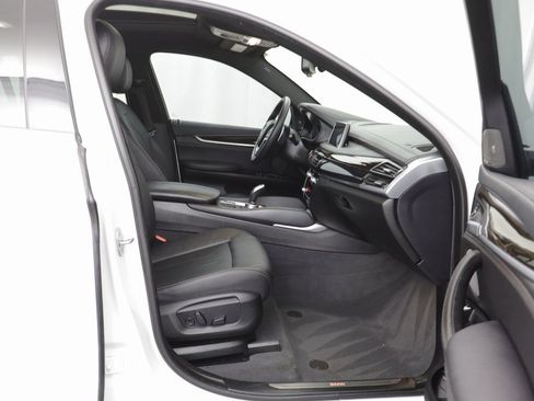 Used 2019 BMW X6 xDrive35i w/ Premium Package image 19