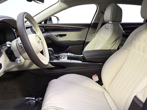 New 2026 Bentley Flying Spur Plug-In Hybrid image 13