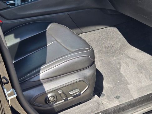 Certified 2024 Jeep Grand Cherokee L Limited image 6