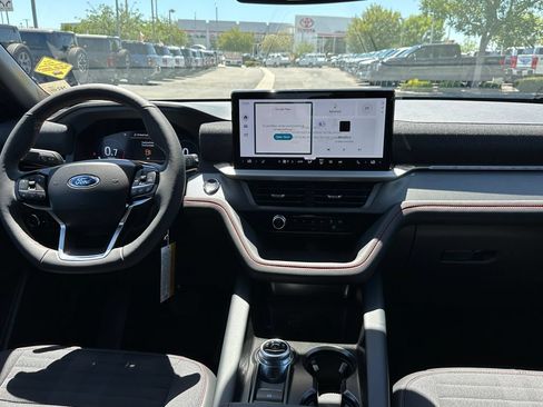 New 2026 Ford Explorer ST-Line RWD image 21