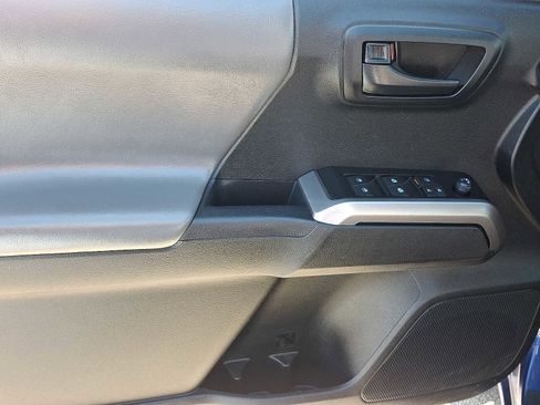 Used 2023 Toyota Tacoma SR5 image 15