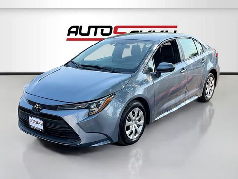 Used 2026 Toyota Corolla LE FWD image 3