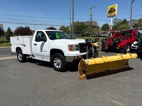 Used 2012 GMC Sierra 2500 W/T w/ Snow Plow Prep Package AWD/4WD image 3