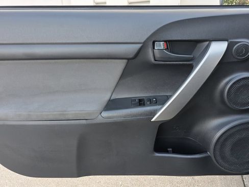 Used 2015 Scion tC FWD image 16