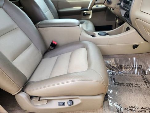 Used 2003 Ford Explorer Sport XLS image 19