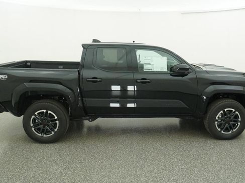 New 2026 Toyota Tacoma TRD Sport image 38