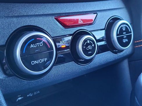 Used 2022 Subaru Crosstrek 2.0i Premium image 28