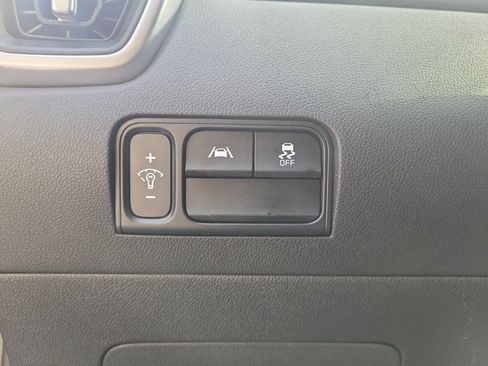 Used 2021 Kia Sorento LX FWD image 32