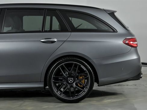Used 2019 Mercedes-Benz E 63 AMG S image 9