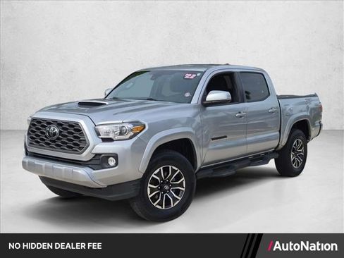 Used 2022 Toyota Tacoma TRD Sport w/ Technology Package RWD image 1