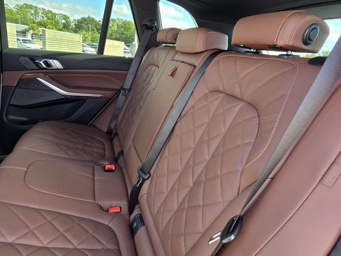 New 2026 BMW X5 xDrive40i w/ M Sport Package image 10
