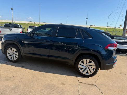 Used 2020 Volkswagen Atlas Cross Sport SE AWD/4WD image 5