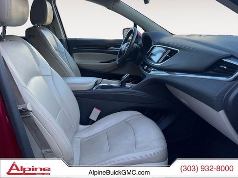 Used 2018 Buick Enclave Essence w/ Trailering Package image 15