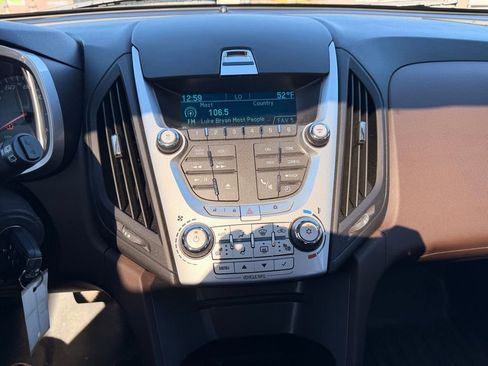 Used 2010 Chevrolet Equinox LTZ image 20