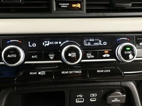 Certified 2023 Honda Pilot Elite image 11